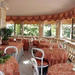 Park Montefiori & Centro Benessere فندق 4*